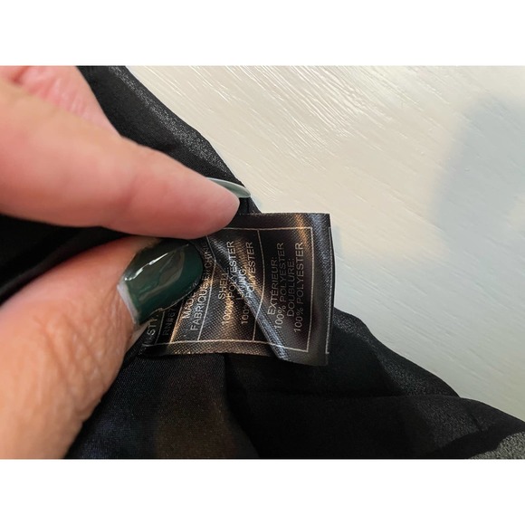 BB Dakota black cold shoulder sheer pleated top halter tasseled. Size Med. - Picture 5 of 6